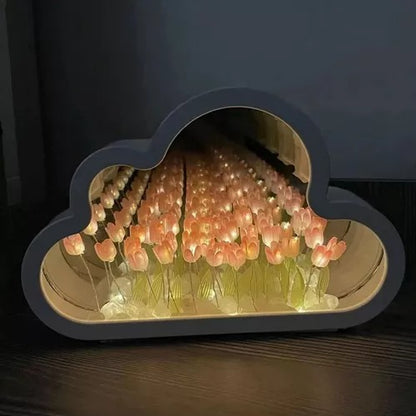 LAMPARA ESPEJO NUBE DE TULIPANES